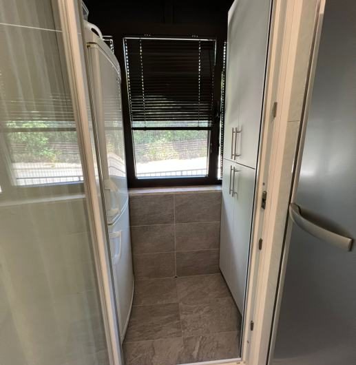 Stan u Brazilskoj ulici – Gajnice, 144.00 m2 sa garažom i spremištima